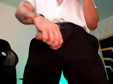 Chaturbate Free Porn Cam of petesevans_1