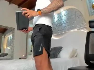 Chaturbate Adult Webcam of aron_bolt