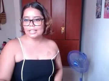 Chaturbate Watch Live Sex Cams of eimy_saenzz