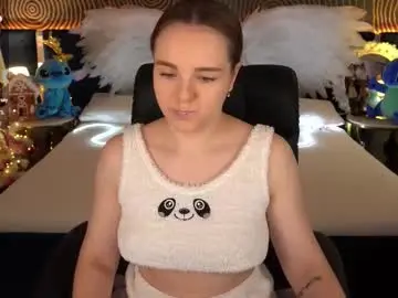 Chaturbate Free Porn Cam of foxyshyyy