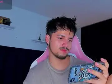 Chaturbate Live Sex of issac_james