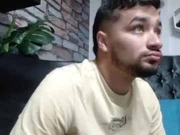 Chaturbate Adult Video Chat of mathews_colton1