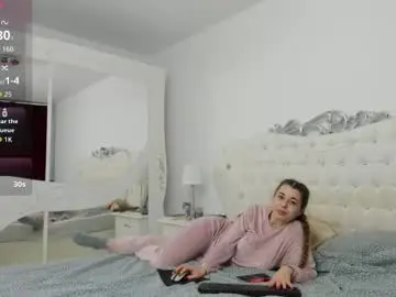 Chaturbate Free Porn Cam of yennefer13