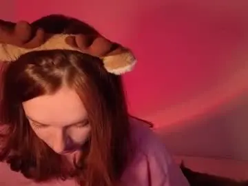 Chaturbate Live Sex Cam of callme_alexa