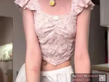 Chaturbate Live Sex Cam of oops_my_english