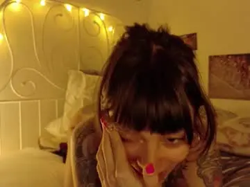 Chaturbate Live Sex of prettyrare