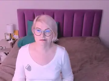 Chaturbate Sex Chat of sabrinamacmarren