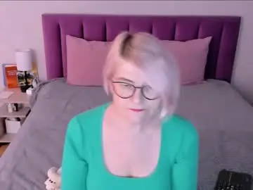 Chaturbate Sex Cam of sabrinamacmarren