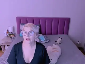 Chaturbate Watch Live Sex Cams of sabrinamacmarren