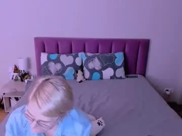 Chaturbate Live Sex Cam of sabrinamacmarren