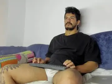 Chaturbate Live Sex Cam of andressmith__