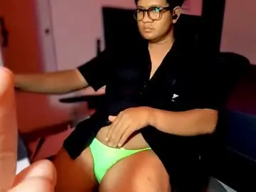 Chaturbate Live Porn of asianhunk_boy