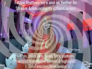 Chaturbate Best live sex cam show of domlioness