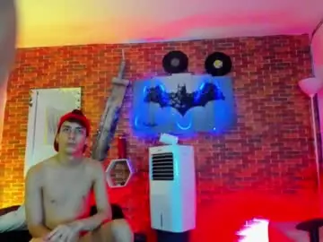 Chaturbate Adult Video Chat of michael_twinkk