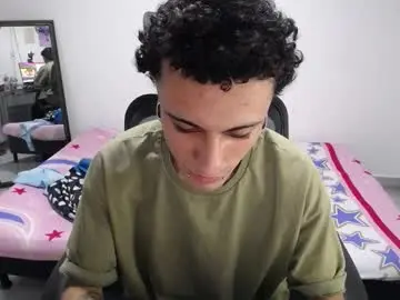 Chaturbate Watch Live Sex Cams of present_the_magic