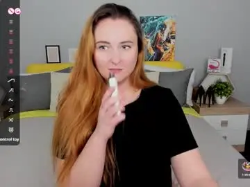 Chaturbate Nude Webcam of red_naughtyfox