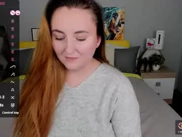 Chaturbate Free Porn Cam of red_naughtyfox