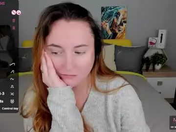 Chaturbate Nude Webcam of red_naughtyfox