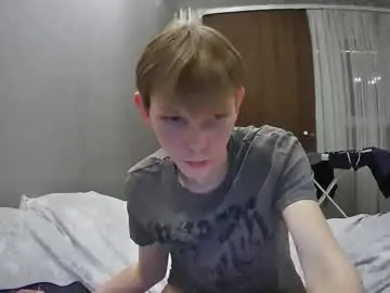 Chaturbate Live Sex Cam of sweetboy7072007