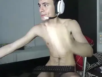 Chaturbate Live Sex Cam of guts1_