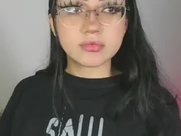 Chaturbate Best live sex cam show of maddyghost