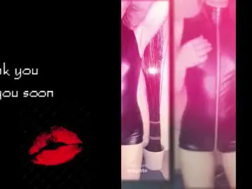 Chaturbate Adult Video Chat of oliviaogk