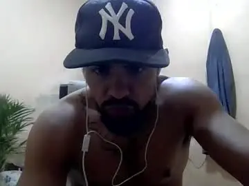 thonybeiio from chaturbate