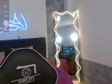 Chaturbate Nude Webcam of vampheart_tay