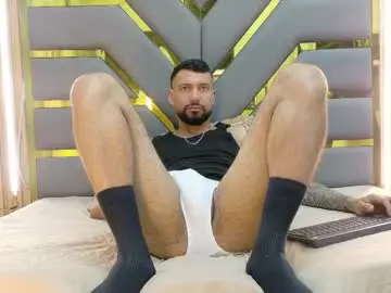 Chaturbate Live Sex Cam of yorbymaxx1