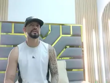 Chaturbate Best live sex cam show of yorbymaxx1