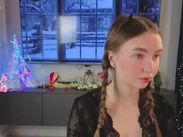 Chaturbate Live Sex Cam of annamarie_foryou