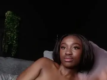 Chaturbate Live Sex Cam of dahyan_