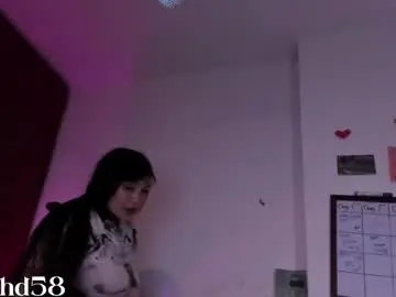 Chaturbate Live Sex Cam of darknes_lilith18