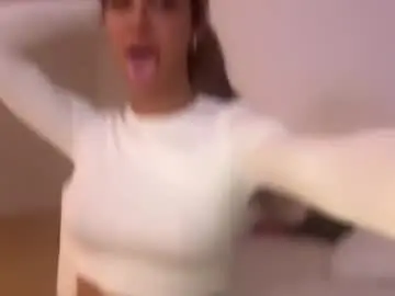 Chaturbate Live Porn of exoticcbabyy