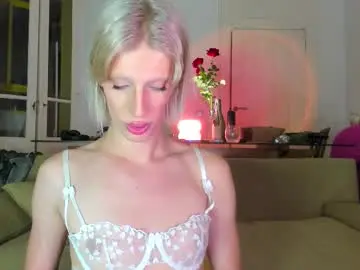 Chaturbate Live Sex Cam of sn0wcat