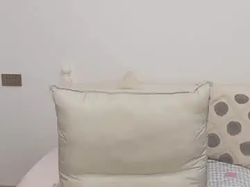 Chaturbate Nude Webcam of charlottelin