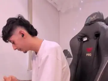 Chaturbate Sex Cam of j_martony