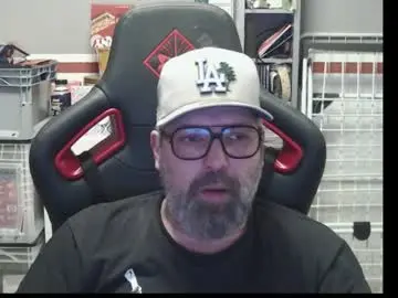 Chaturbate Watch Live Sex Cams of womenizzeer