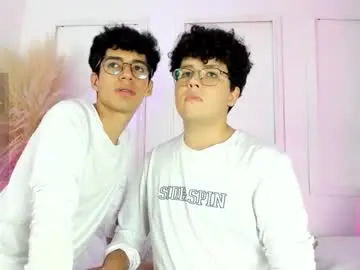 Chaturbate Watch Live Sex Cams of ian_and_austin