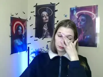 Chaturbate Free Porn Cam of stranger_giirl