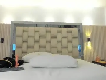 Chaturbate Adult Webcams of noah_pariss