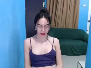 Chaturbate Live Sex Cam of sexy_emily92