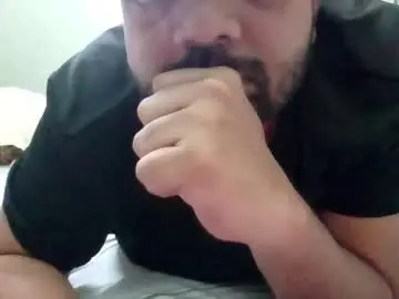 whoreboy09 from chaturbate