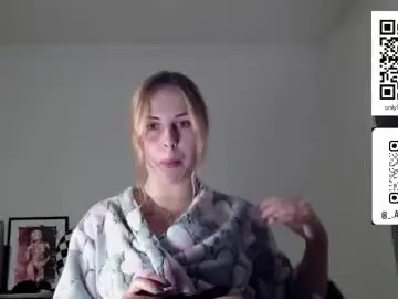 Chaturbate Live Porn of alismoona