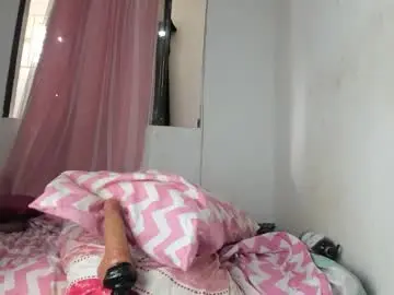 Chaturbate Free Live Porn of candyysexy1