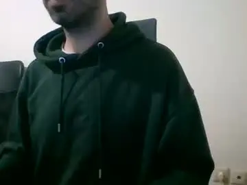 Chaturbate Live Sex Cam of mrralph__90