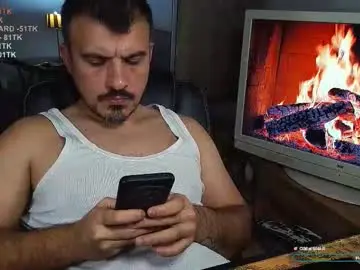 Chaturbate Live Porn of officeman7