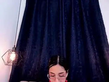 Chaturbate Live Sex Cam of sara_secrets