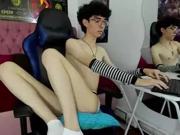 Chaturbate Live Sex Cam of syriussz