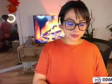 Chaturbate Free Live Porn of ally_riso